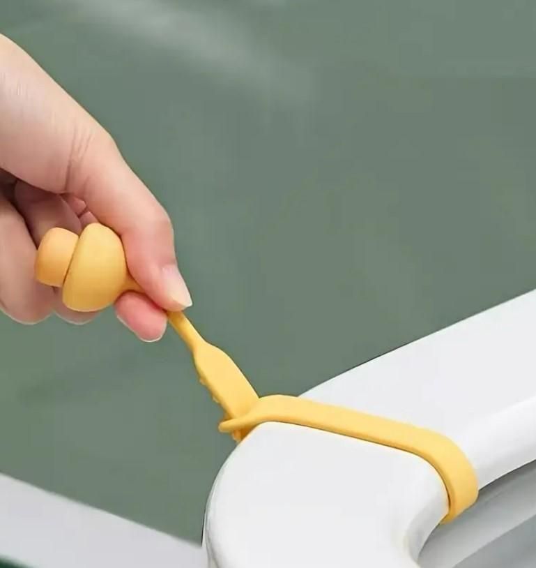 🚽✨ Hands-Free Toilet Seat Lifter - Stay Clean & Germ-Free! ✨🚽