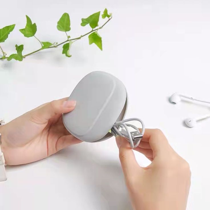 Silicone Headphone Organizer-Data Cable Storage Case-Mini Key Box-Portable Wired Headphone Organizer